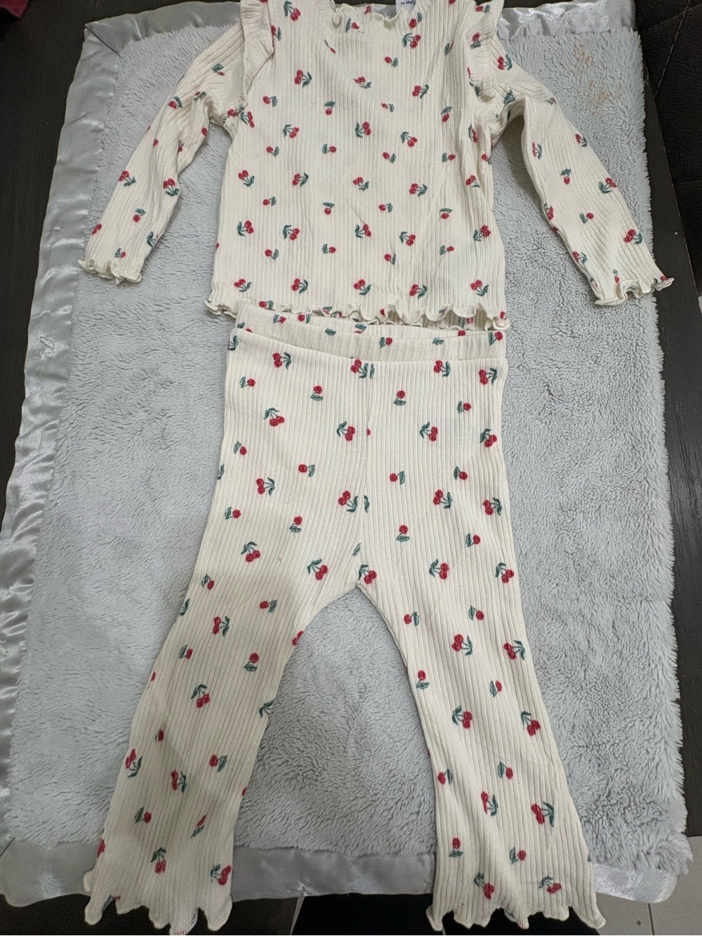 Old Navy Cream Ribbed Cherry Print Pajama Set